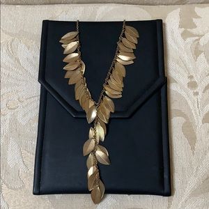 Women’s Leaf Necklace